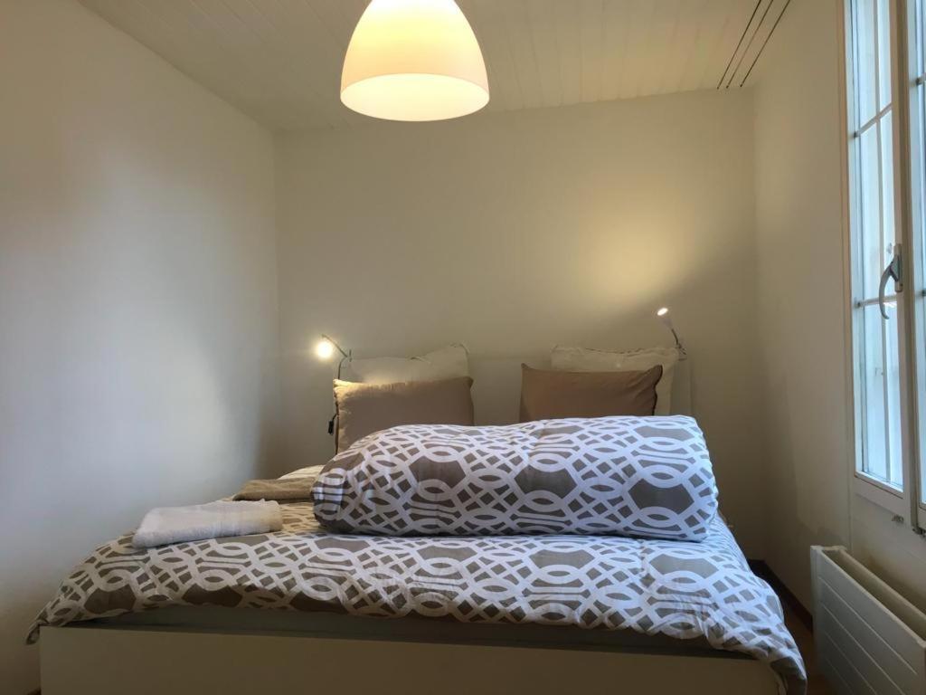 Parking Voiture & Appartement 2Pcs Lausanne Centre Екстериор снимка